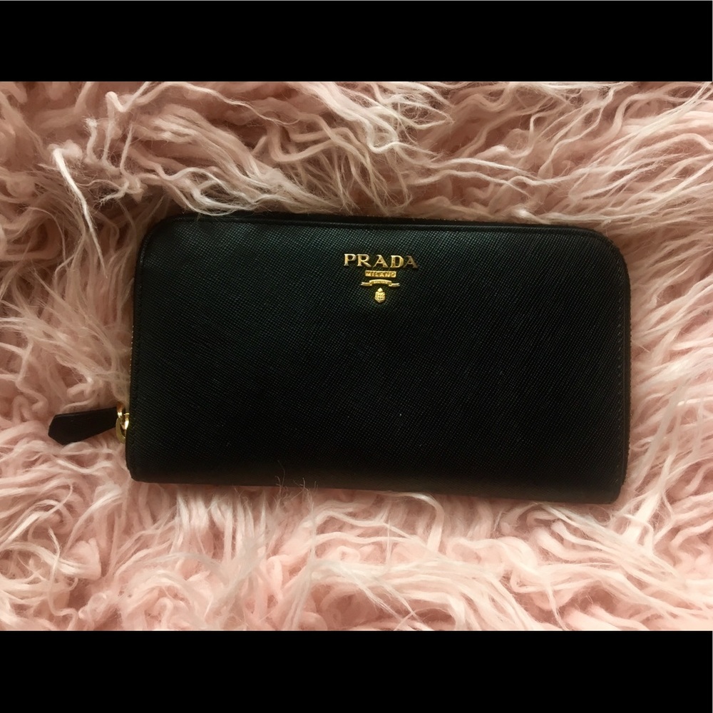 Prada Saffiano wallet